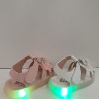 бебешки светещи сандали - 8025, снимка 4 - Детски сандали и чехли - 40971708