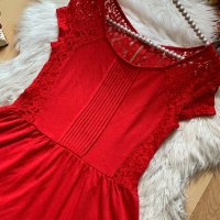 Червена рокля с дантела Н&М, снимка 2 - Рокли - 41592569