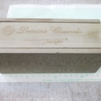 Домино "Domino Chamelo naipes Fournier" в дървена кутия