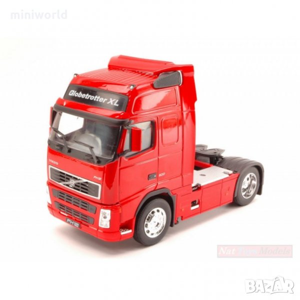 Volvo FH 12 влекач - мащаб 1:32 на Welly модела е нов в кутия, снимка 1