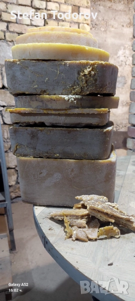 чист пчелен восък, снимка 1