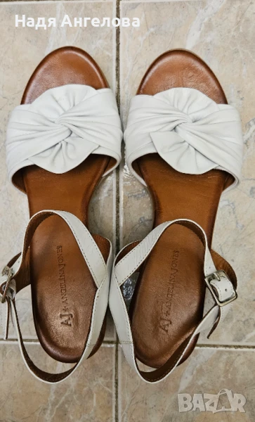 Дамски бели сандали, естествена кожа - 50 лв, снимка 1