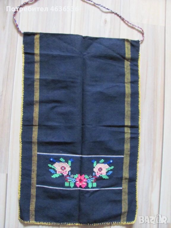 19 век престилка за носия, ръчна бродерия , 72х45см., снимка 1