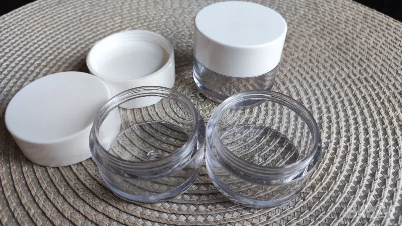 50 бр. бурканчета/кутийки за козметика/крем 30 мл. Качествена SAN пластмаса. , снимка 1