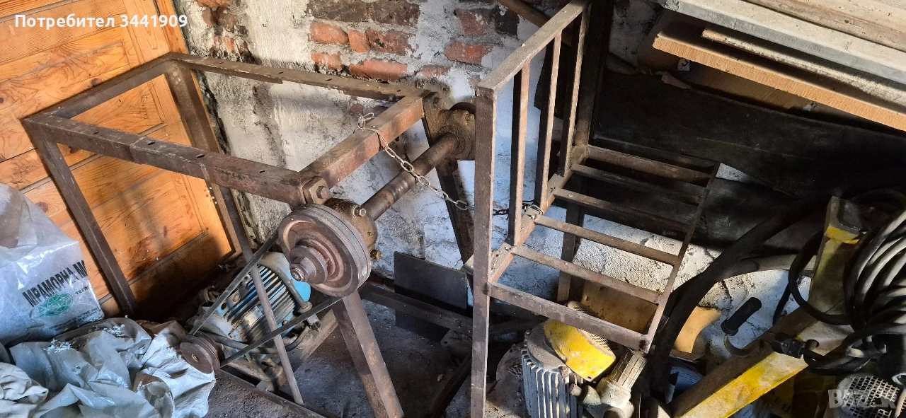 Подвижен циркуляр за рязане на дърва, снимка 1