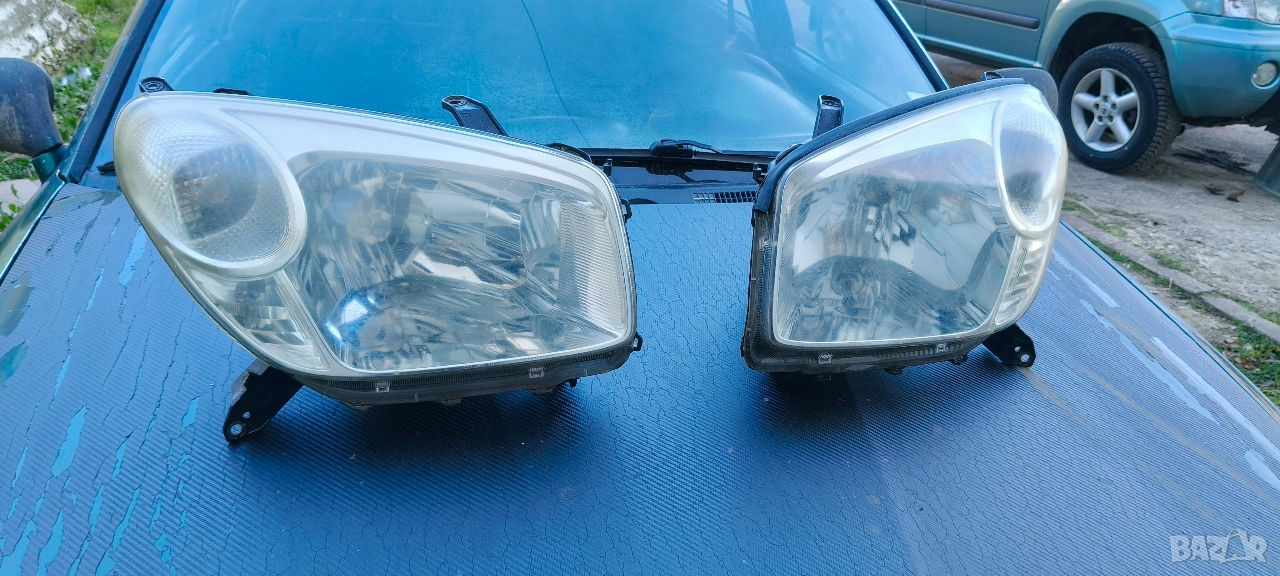 фарове за Toyota rav 4 , снимка 1