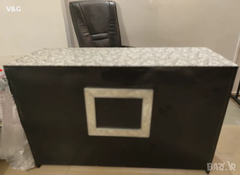 Бюро, снимка 1