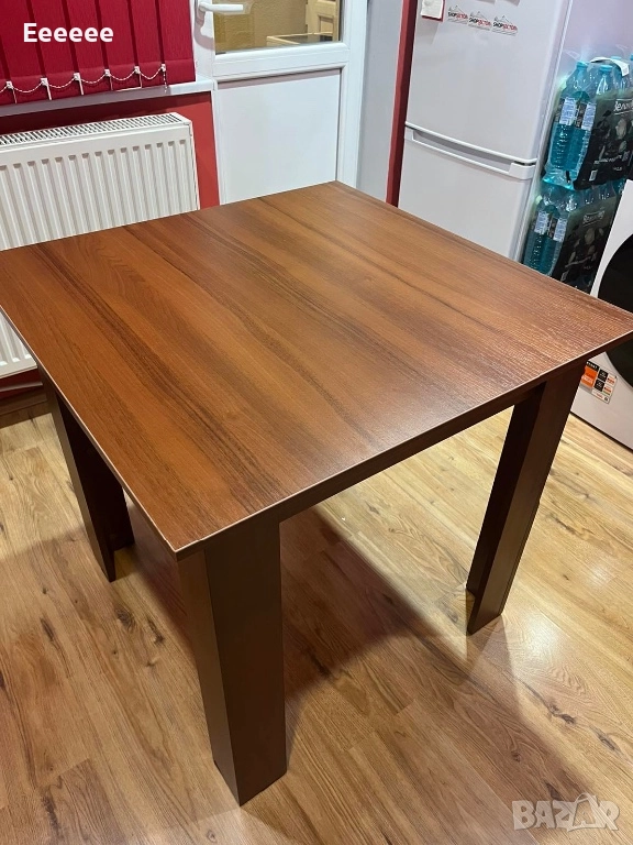 Трапезна маса 80х80, снимка 1