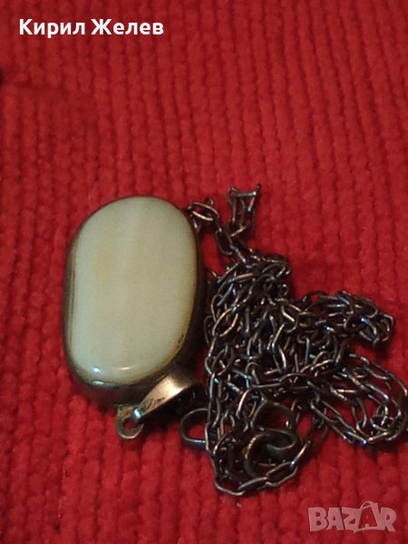СТАРИННО СРЕБЪРНО КОЛИЕ МДАЛЬОН с ВЕРИЖКА с БЯЛ ШЛИФОВАН ЮВЕЛИРНО ИВИЧЕСТ АХАТ АРТ ДЕКО БИЖУ 26441, снимка 1