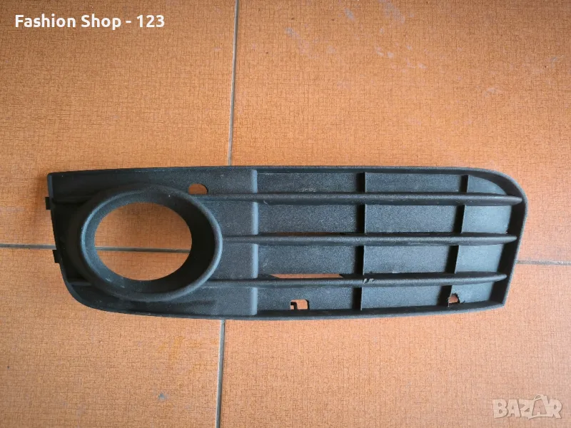 Решетка за броня AUDI а4 b8 дясна, снимка 1