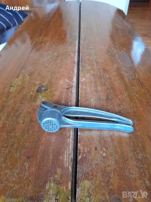 Стара алуминиева преса за чесън #26, снимка 1