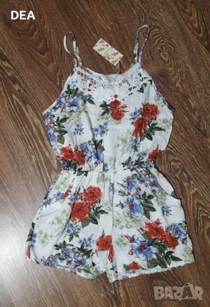 Дамски гащеризон на цветя M/L-30лв НОВ, снимка 1