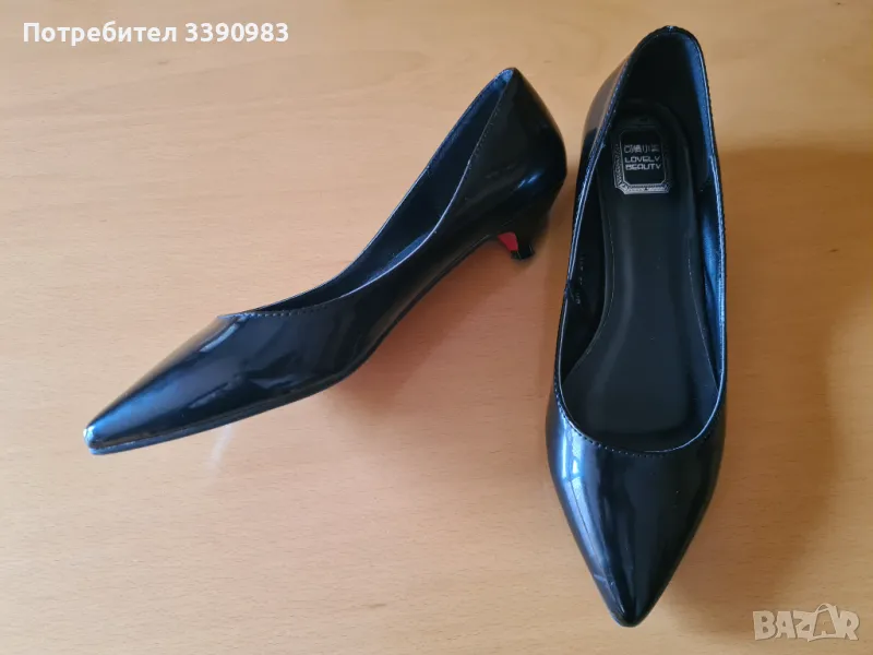 Дамски лачени обувки с ниски токчета, снимка 1