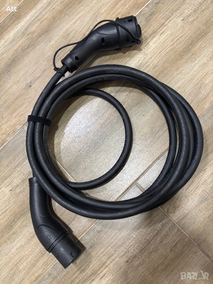 ОРИГИНАЛЕН Кабел за зареждане ТИП 2 Type 2 ,32A ,6 метра, снимка 1