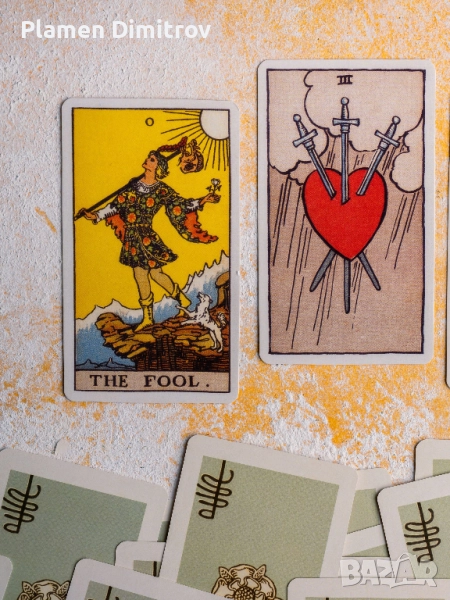 Гледане на таро, снимка 1