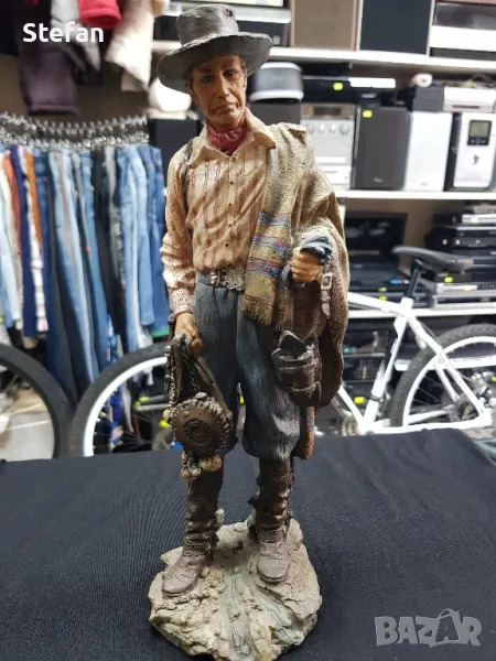 оригинални статуи на Даниел монфорд, снимка 1