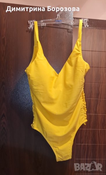 Жълт цял бански костюм , снимка 1