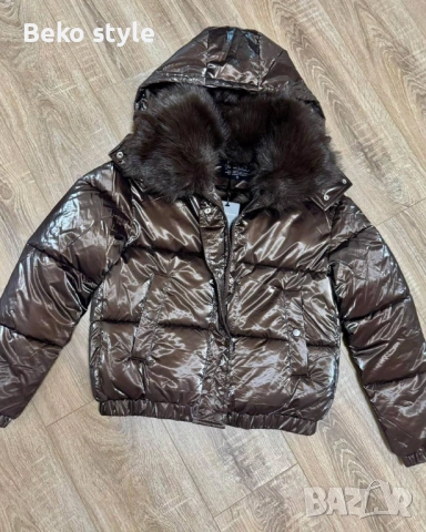 Дамско яке с качулка 