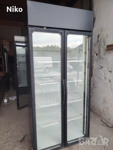Двойна хладилна витрина 