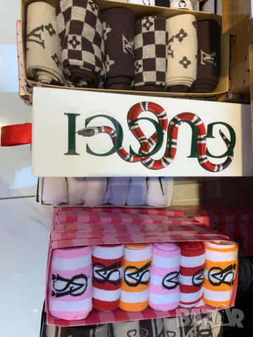 чорапи в кутия balenciaga tommy hilfiger fendi hugo boss versace victoria's secret hermes calvin kle, снимка 6 - Дамски чорапи - 50422787