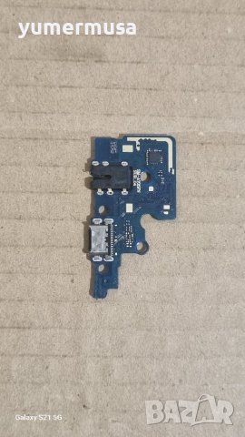 Galaxy A70 -оригинална долна платка , снимка 2 - Резервни части за телефони - 41417756
