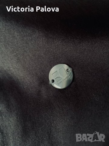 Блуза HUGO BOSS кралска коприна, снимка 3 - Блузи с дълъг ръкав и пуловери - 36028837