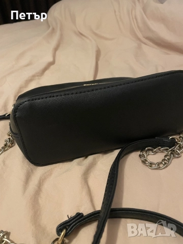 Оригинална дамска Чанта, снимка 3 - Чанти - 51939610