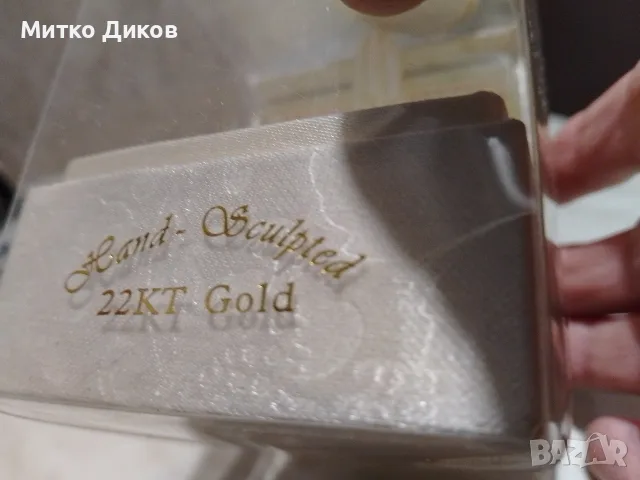 Сватбени халки с два гълъба - стъклена сватбена фигурка с позлата и гълъби в кутийка нова на Елеон, снимка 2 - Декорация - 56230802