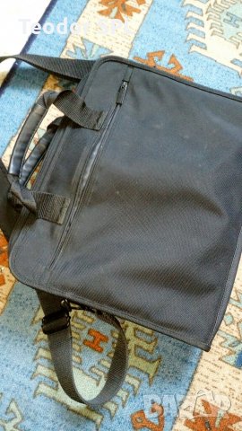 Чанта за лаптоп Toshiba, снимка 5 - Лаптоп аксесоари - 33792039