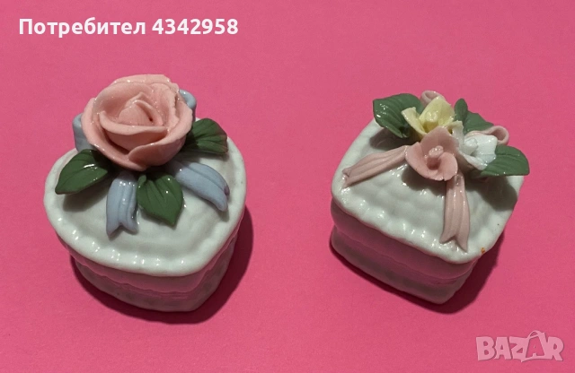 2 малки винтидж кутийки за бижута.