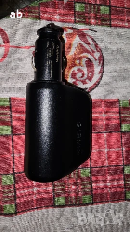 Оригинален адаптер за запалка в кола или камион на Garmin с 2-ве USB-A, снимка 2 - Друга електроника - 50594506