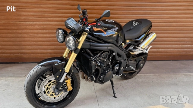 Triumph Speed Triple 1050. 180kS custom design, снимка 2 - Мотоциклети и мототехника - 53663520