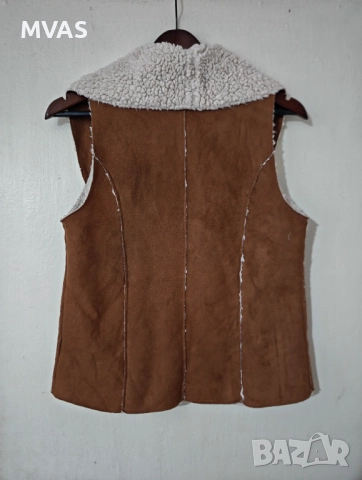 Нов New Yorker мек пухкав дамски елек S размер, снимка 2 - Елеци - 51774308