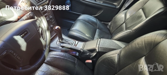 Volvo S80, 2.4L бензин, 140кс, автомат, круиз, мултиволам, кожа, снимка 4 - Автомобили и джипове - 52308495