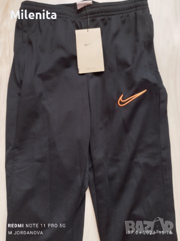 Ново оригинално долнище Nike Dry Fit, снимка 2 - Детски анцузи и суичери - 42221272