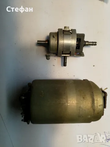 Двигателчета от ролков портативен магнетофон.СССР