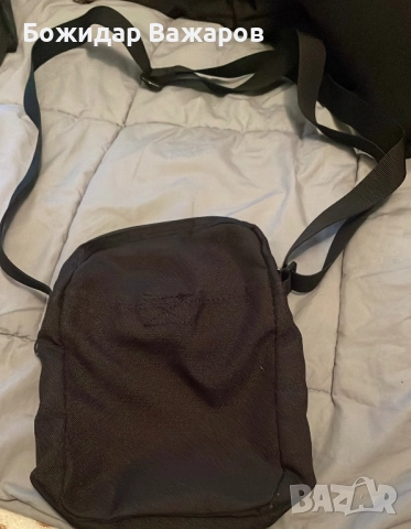 Чантичка на Nike, снимка 2 - Чанти - 52307303