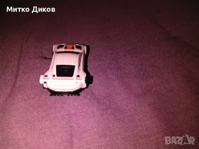 Aston Martin Vantage GE Hotweels маркова метална количка нова 1:64, снимка 4 - Колекции - 48453030