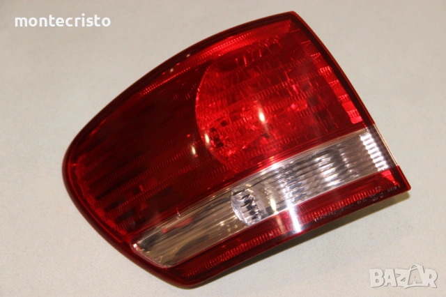 Ляв стоп Toyota Avensis Verso (2001-2004г.) Тойота Авенсис Версо