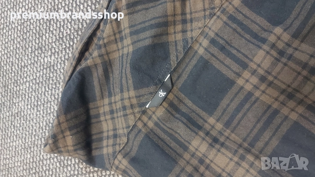 Calvin klein jeans S размер мъжка , снимка 4 - Ризи - 52619425