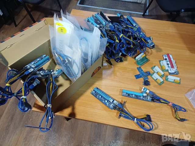 PCI - Е Extender екстендер Riser удължител за видео карти за копачки или друго, снимка 2 - Кабели и адаптери - 48786827