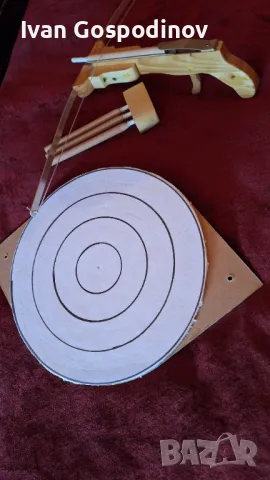 Саморъчно направен детски арбалет - с мишена и три стрели, снимка 12 - Други - 48278251