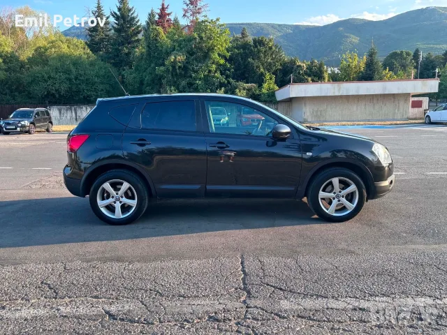 Nissan Qashqai 2.0D, снимка 6 - Автомобили и джипове - 55949681