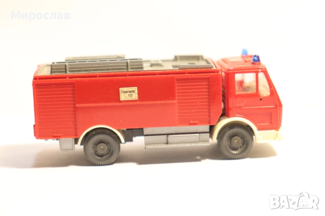 WIKING 1:87 H0 MERCEDES ПОЖАРНА МОДЕЛ КОЛИЧКА, снимка 4 - Колекции - 52931570