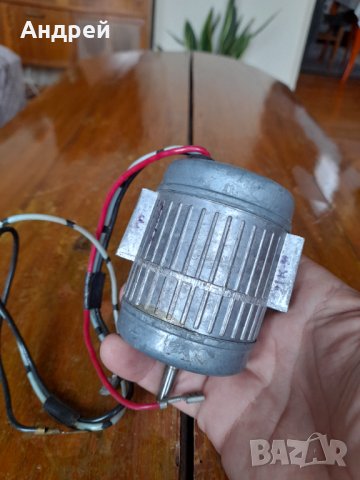 Стар електромотор, снимка 2 - Други ценни предмети - 42092279