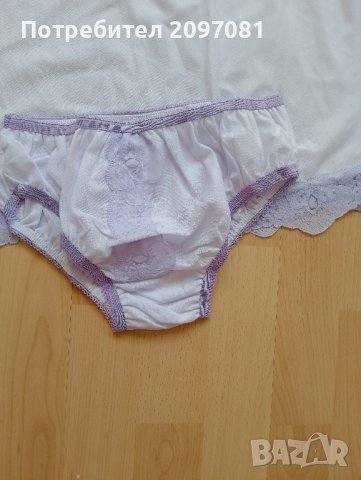 комплект от четири части халат ,две нощници и бикини , снимка 3 - Комплекти - 41606405