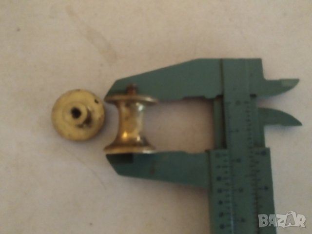 четири месингови крачета-комплект, снимка 2 - Други ценни предмети - 38919590