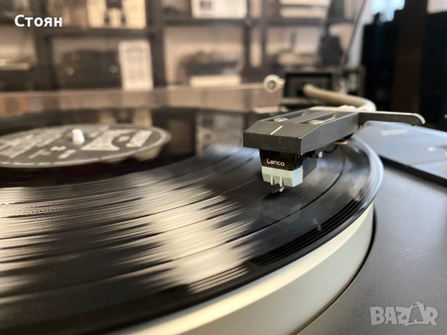 Vintage грамофон Lenco, снимка 8 - Грамофони - 53415788