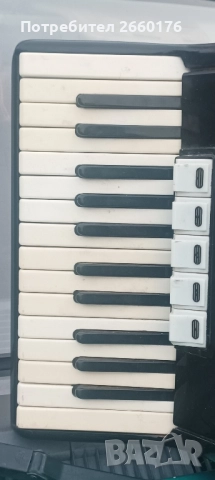 Продавам акордеон 40 баса