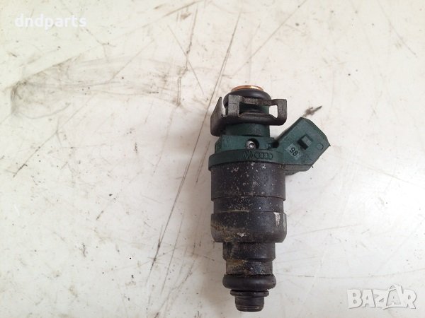 Дюза бензин за Golf 4 1.6